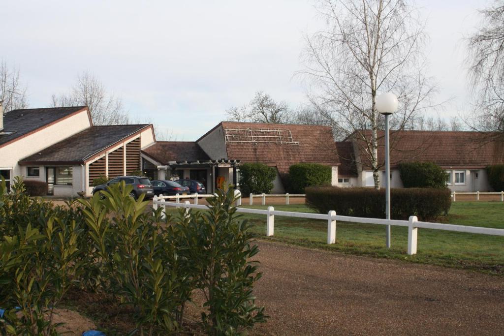 Le Charollais Motel Restaurant Contact-Hotel Vitry-en-Charollais Exterior foto
